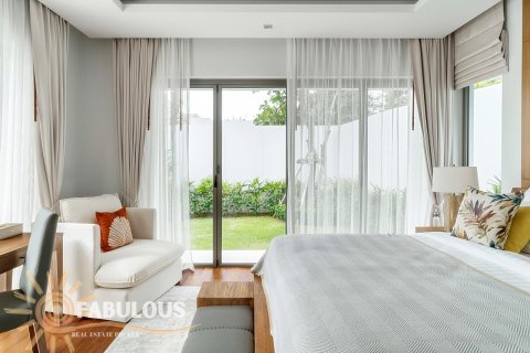 Chalet de 3 dormitorios en Bang Tao, Tailandia № 179387 - foto 12
