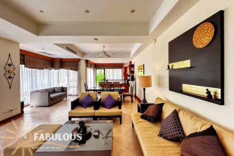 Chalet de 3 dormitorios en Bang Tao, Tailandia № 179388 - foto 2