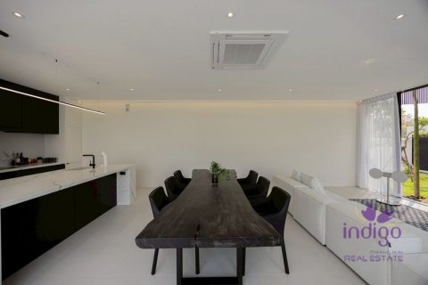 Casa de 4 dormitorios en Hang Dong, Tailandia № 135151 - foto 4
