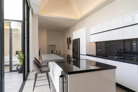 Chalet de 3 dormitorios en Phuket, Tailandia № 135154 - foto 8