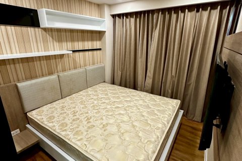 Apartamento de 2 habitaciones en Pattaya, Tailandia № 205819 - foto 5