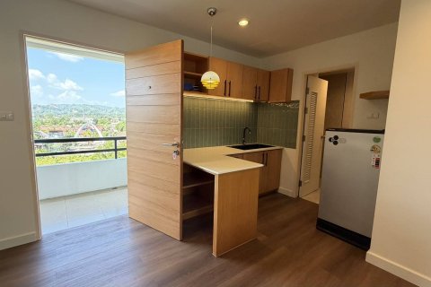 Apartamento de 2 habitaciones en Pattaya, Tailandia № 205815 - foto 4