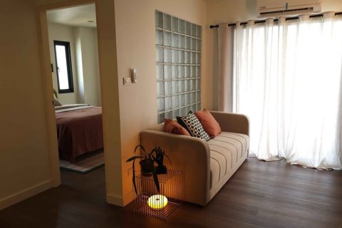 Apartamento de 2 habitaciones en Pattaya, Tailandia № 205815 - foto 3