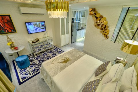 Apartamento de 2 habitaciones en Pattaya, Tailandia № 205818 - foto 5