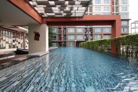 Apartamento de 2 habitaciones en Pattaya, Tailandia № 205816 - foto 14