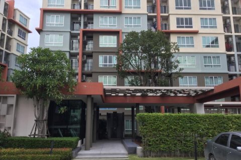 Apartamento de 2 habitaciones en Pattaya, Tailandia № 205816 - foto 16