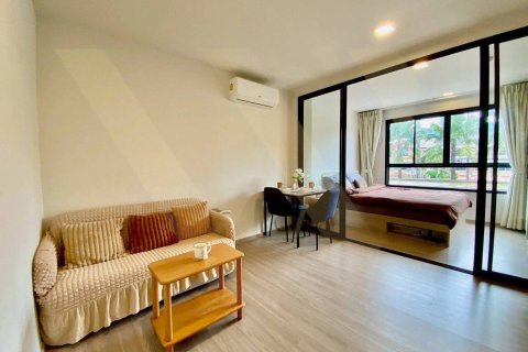 Apartamento de 2 habitaciones en Pattaya, Tailandia № 205816 - foto 8
