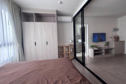Apartamento de 2 habitaciones en Pattaya, Tailandia № 205816 - foto 5