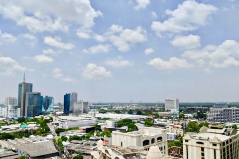 Condominio de 2 dormitorios en Bangkok, Tailandia № 144041 - foto 11