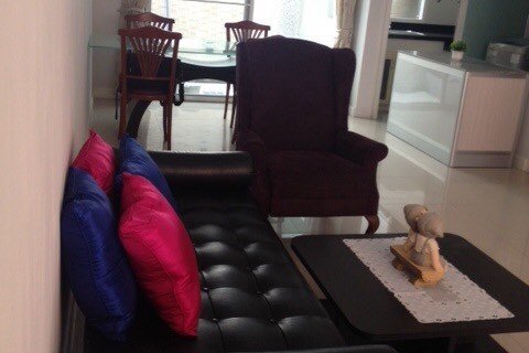 Adosado de 3 dormitorios en Sathon, Bangkok, Tailandia № 144039 - foto 2