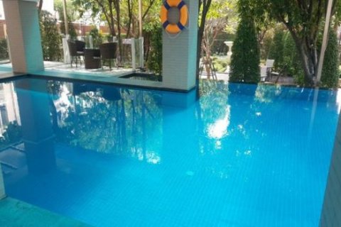 Adosado de 3 dormitorios en Sathon, Bangkok, Tailandia № 144039 - foto 6