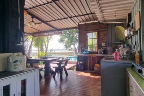Casa de 3 dormitorios en Pattaya, Tailandia № 116369 - foto 6