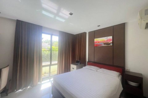 Chalet de 3 dormitorios en Pran Buri, Tailandia № 116372 - foto 9