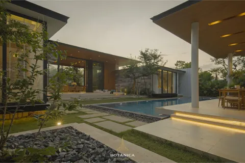 Chalet de 4 dormitorios en Phuket, Tailandia № 135108 - foto 19