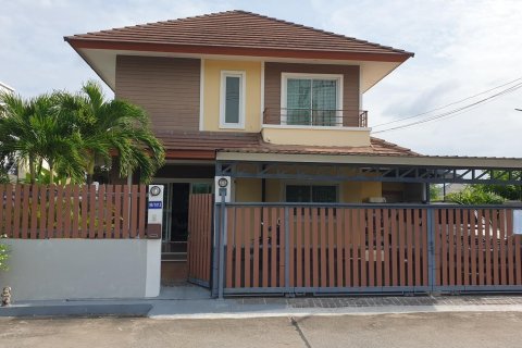 Haus in Pattaya, Thailand 4 Schlafzimmer № 155612