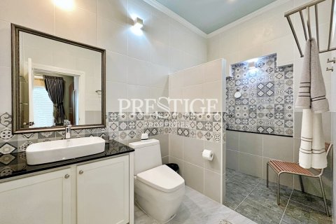 Condo à Pattaya, Thaïlande, 3 chambres  № 198346 - photo 12