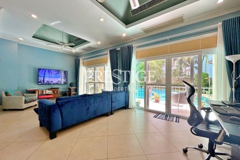 Condo à Pattaya, Thaïlande, 3 chambres  № 198346 - photo 3