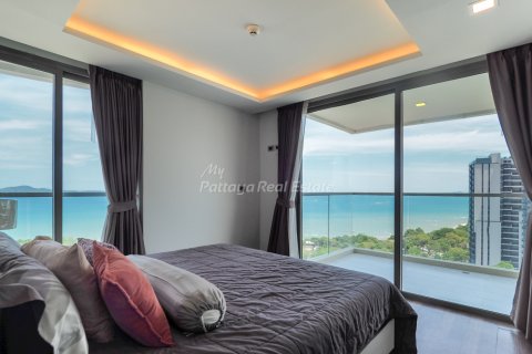 Condominio de 2 dormitorios en Bang Lamung, Tailandia № 70698 - foto 10