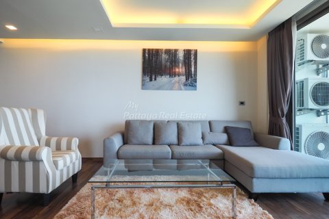 Condominio de 2 dormitorios en Bang Lamung, Tailandia № 70698 - foto 20