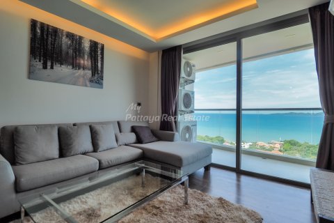 Condominio de 2 dormitorios en Bang Lamung, Tailandia № 70698 - foto 5