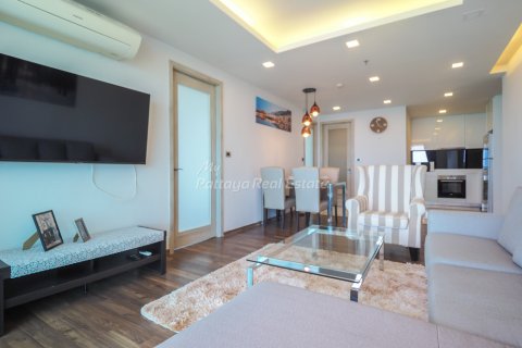 Condominio de 2 dormitorios en Bang Lamung, Tailandia № 70698 - foto 7