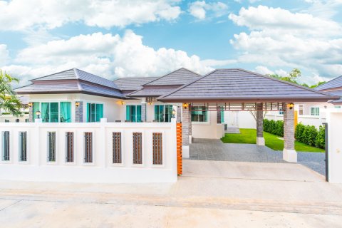 Villa à Hua Hin, Thaïlande 3 chambres № 169806