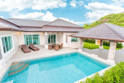 Villa in Hua Hin, Thailand 3 Schlafzimmer № 169806 - Foto 2