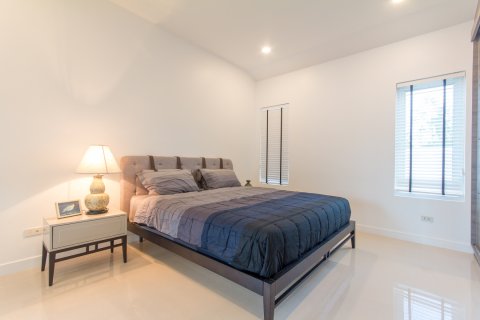 Villa in Hua Hin, Thailand 3 Schlafzimmer № 169807 - Foto 8