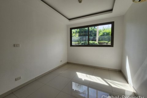 Condominio de 1 dormitorio en Pattaya, Tailandia № 205440 - foto 16