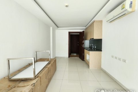 Condominio de 1 dormitorio en Pattaya, Tailandia № 205440 - foto 13