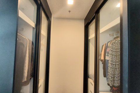 Condo in Watthana, Bangkok, Thailand, 1 bedroom № 201048 - photo 2
