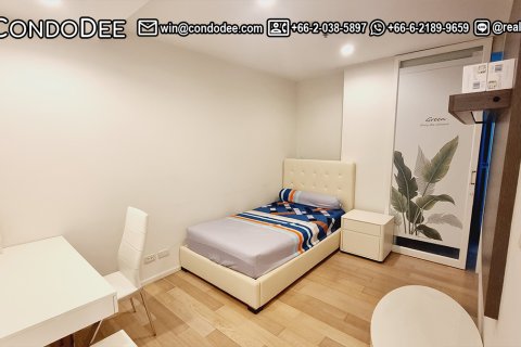 Condo à Watthana, Bangkok, Thaïlande, 2 chambres  № 201045 - photo 6
