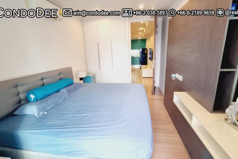 Condo à Watthana, Bangkok, Thaïlande, 2 chambres  № 201045 - photo 7
