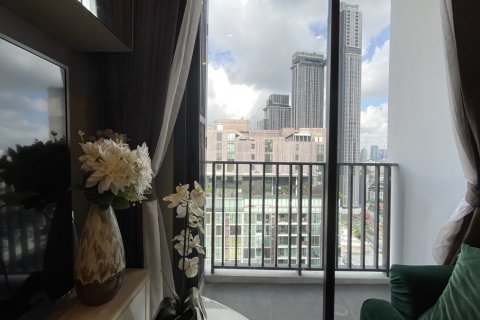 Condominio de 2 dormitorios en Watthana, Bangkok, Tailandia № 201050 - foto 2
