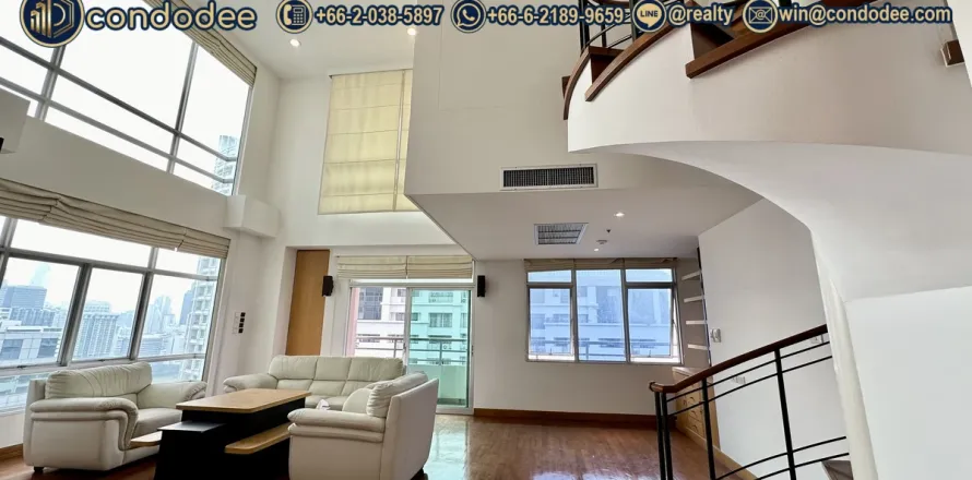 Condo in Bangkok, Thailand, 3 bedrooms  № 201046