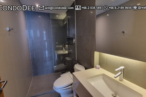 Condo in Watthana, Bangkok, Thailand, 2 bedrooms  № 201049 - photo 5