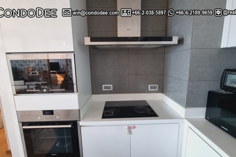 Condo in Watthana, Bangkok, Thailand, 2 bedrooms  № 201049 - photo 11