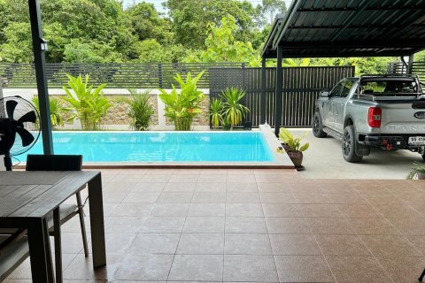 Chalet de 2 dormitorios en Ko Samui, Tailandia № 172465 - foto 5