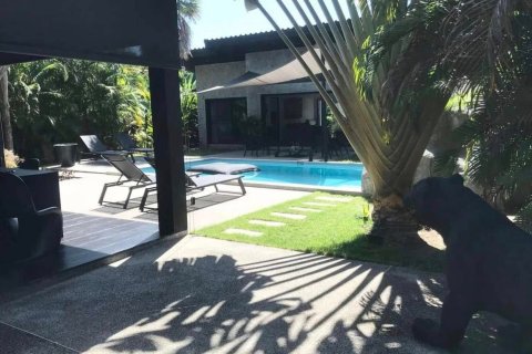 Chalet de 3 dormitorios en Ko Samui, Tailandia № 172459 - foto 7