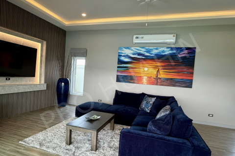 Chalet de 2 dormitorios en Hua Hin, Tailandia № 194799 - foto 5