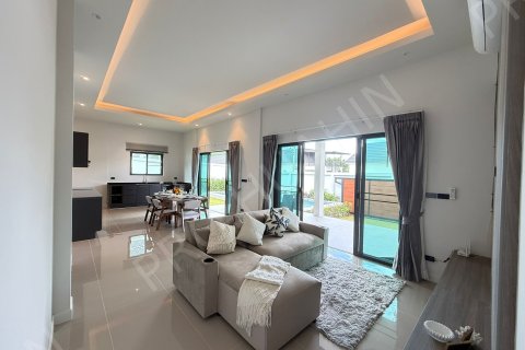 Chalet de 1 dormitorio en Hua Hin, Tailandia № 194804 - foto 13