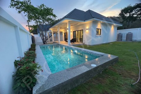 Chalet de 1 dormitorio en Hua Hin, Tailandia № 194804 - foto 16