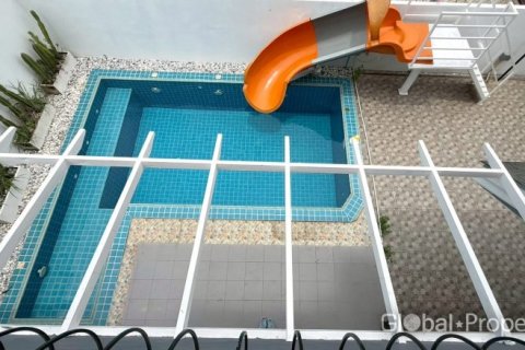 House in Pattaya, Thailand 3 bedrooms № 233296 - photo 7