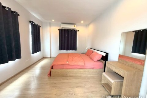 House in Pattaya, Thailand 3 bedrooms № 233296 - photo 13