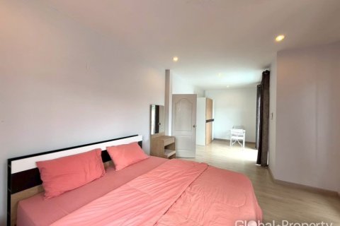 House in Pattaya, Thailand 3 bedrooms № 233296 - photo 11