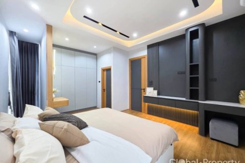 House in Pattaya, Thailand 3 bedrooms № 233295 - photo 5