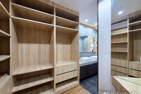 House in Pattaya, Thailand 3 bedrooms № 233295 - photo 8