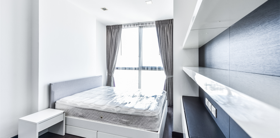 Condominio de 2 dormitorios en Bangkok, Tailandia № 185429