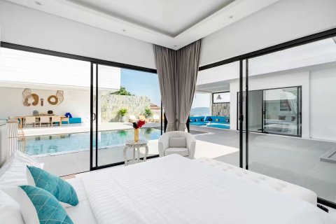 Chalet de 7 dormitorios en Ko Samui, Tailandia № 173538 - foto 25