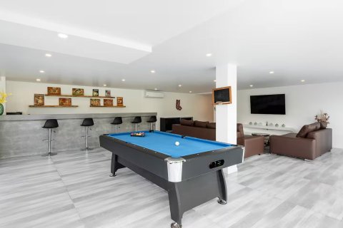 Chalet de 7 dormitorios en Ko Samui, Tailandia № 173538 - foto 14